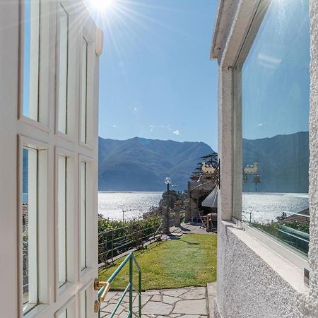 Casa Bambu - Splendida Vista Lago E Posto Auto Лальйо Екстер'єр фото
