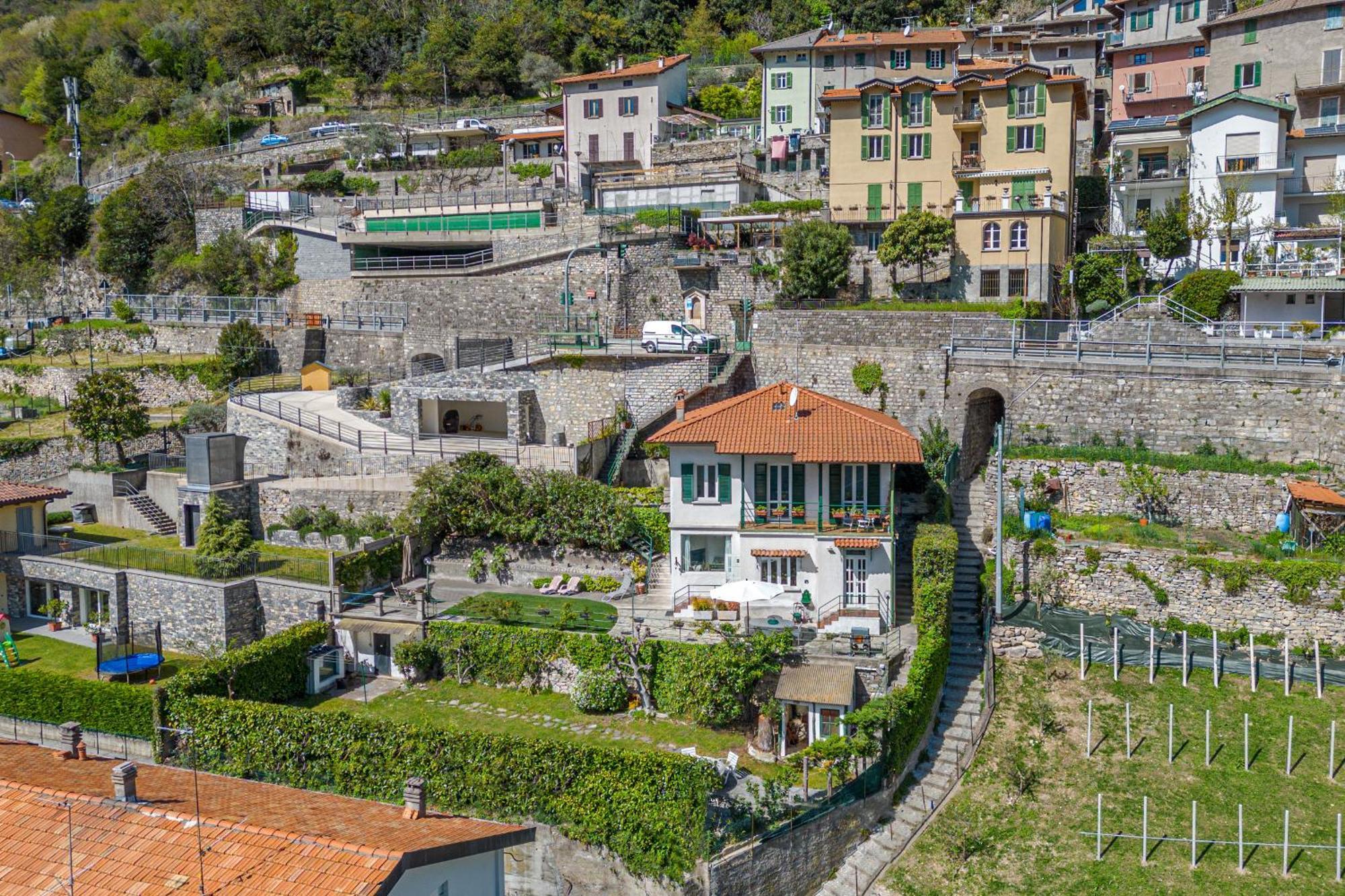 Casa Bambu - Splendida Vista Lago E Posto Auto Лальйо Екстер'єр фото