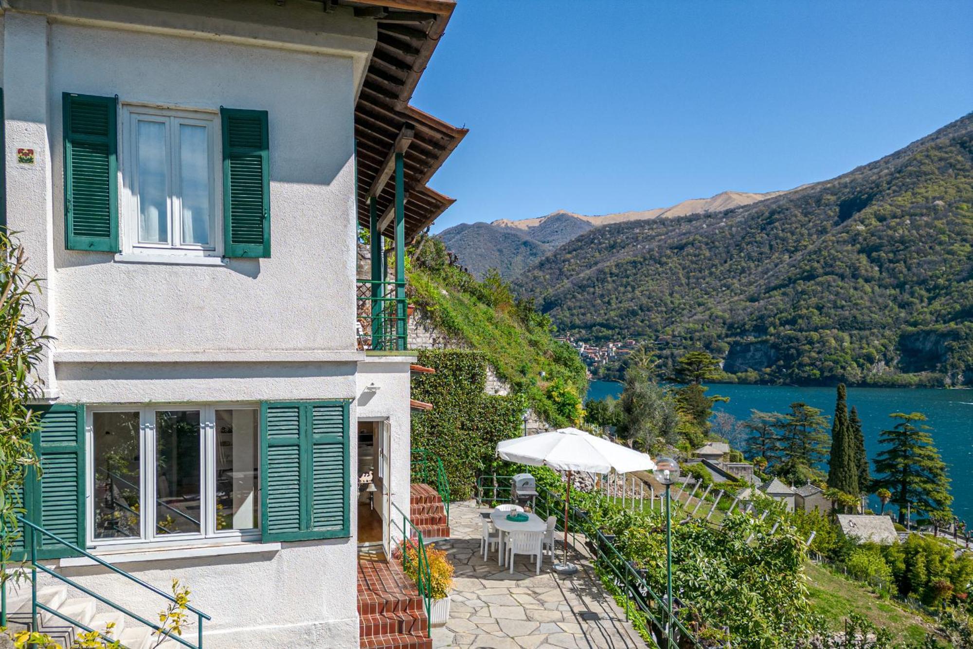 Casa Bambu - Splendida Vista Lago E Posto Auto Лальйо Екстер'єр фото