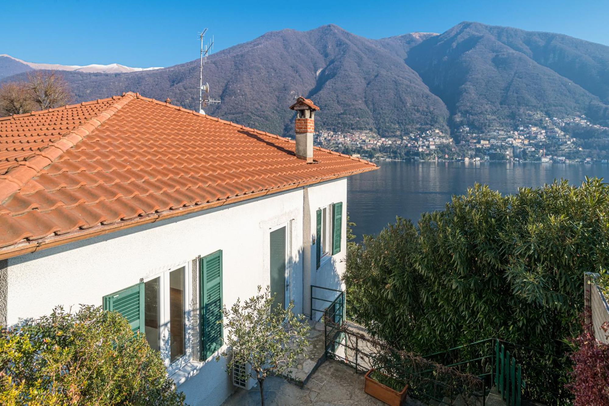 Casa Bambu - Splendida Vista Lago E Posto Auto Лальйо Екстер'єр фото